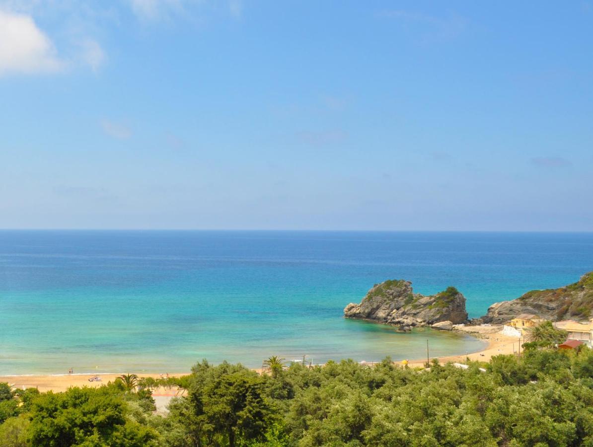 Large Apartment By The Pool - Pelekas Beach, Corfu Экстерьер фото